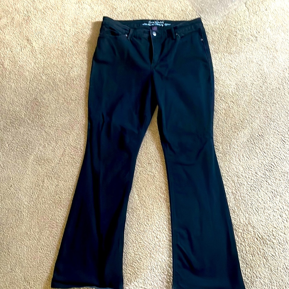 Gloria Vanderbilt slimming bootcut jeans size 12